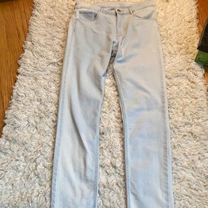 Light wash jeans